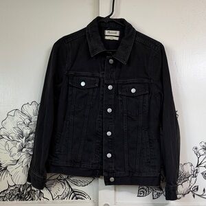 Madewell - Size M - Black Denim Jacket
